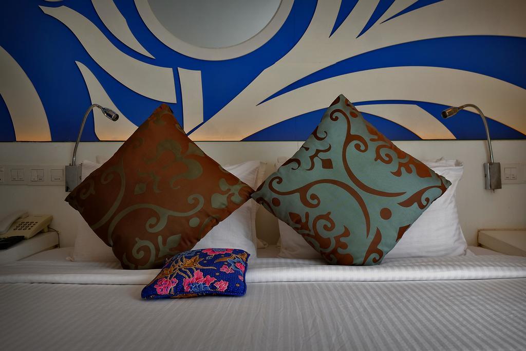 Batik Boutique Hotel Kuching Zewnętrze zdjęcie