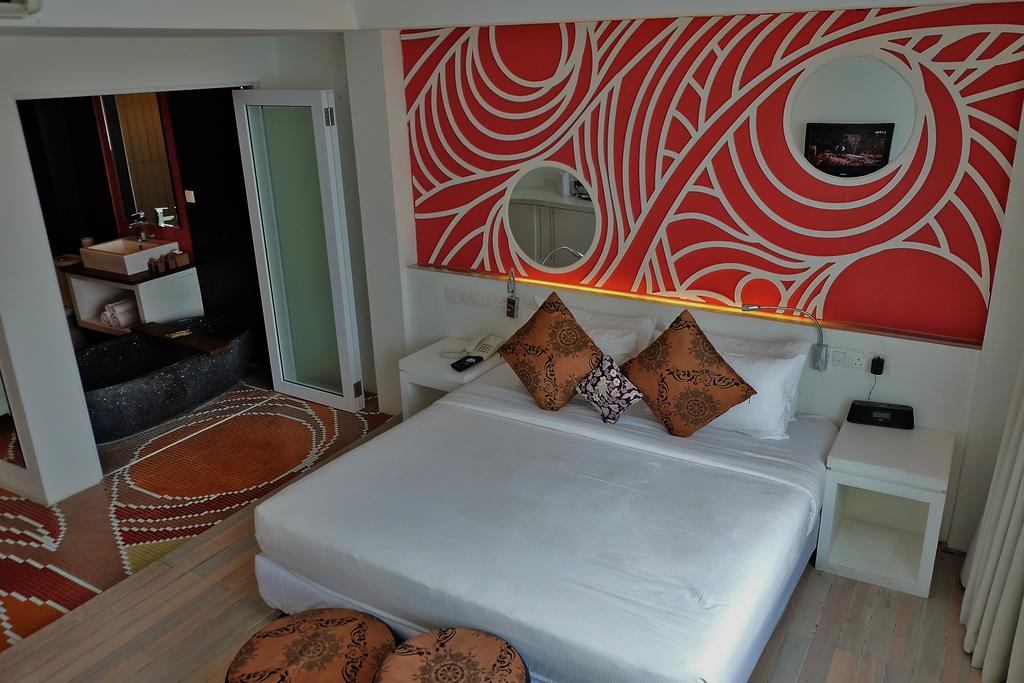 Batik Boutique Hotel Kuching Zewnętrze zdjęcie